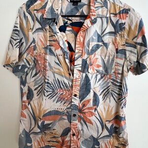 Tropical short sleeve button up